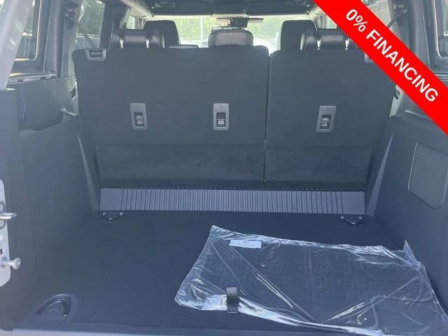 New 2026 Avalanche Gray Ford Outer Banks image 4