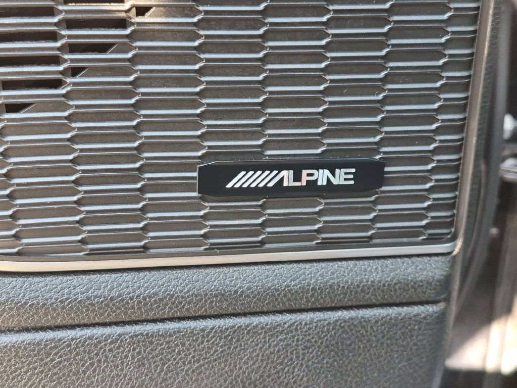 Used 2023 Black Jeep Limited image 12
