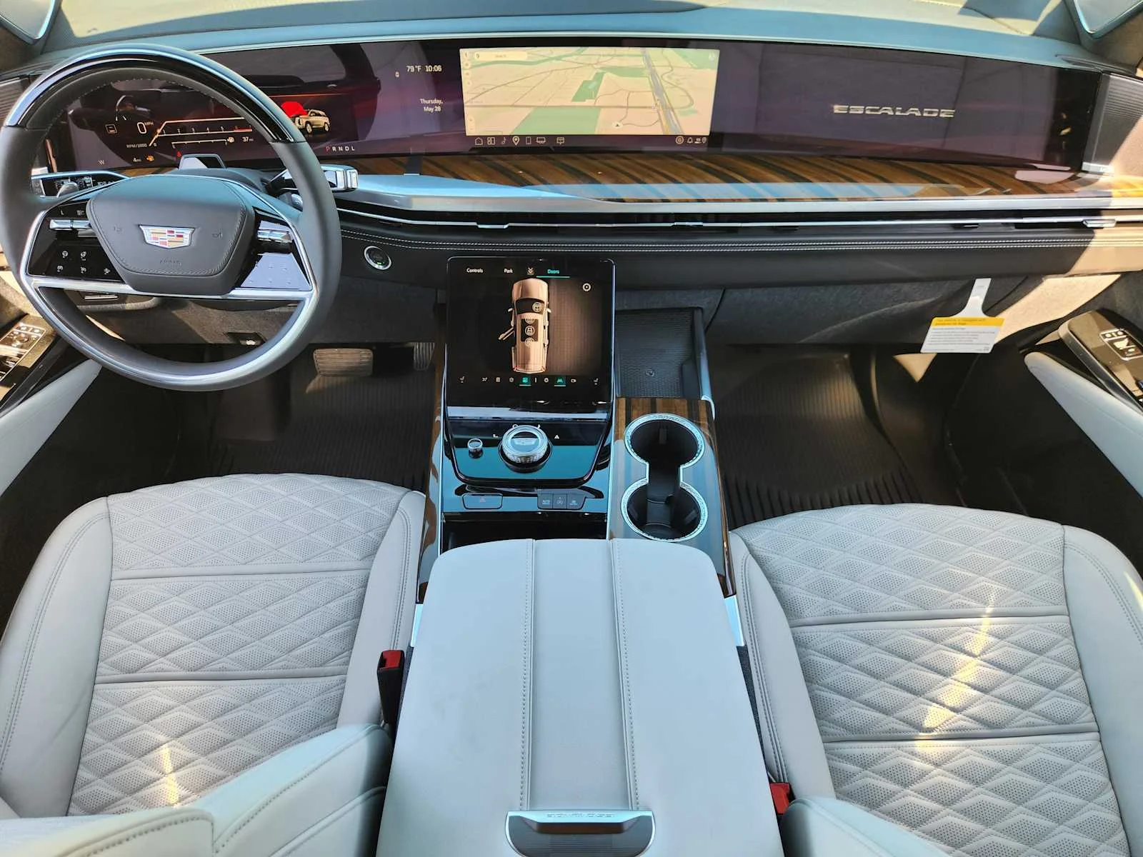New 2026 Vibrant White Tricoat Cadillac Platinum Sport image 18