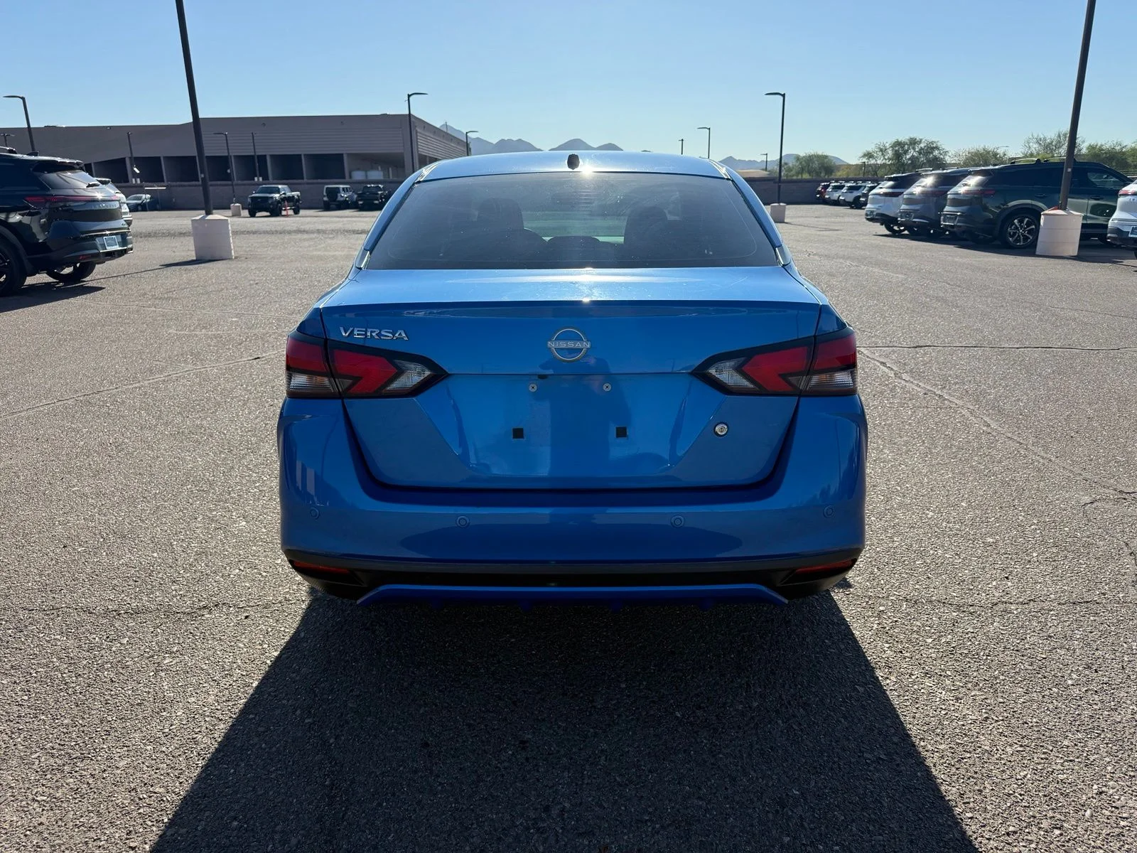 Used 2024 Electric Blue Metallic Nissan 1.6 S image 5