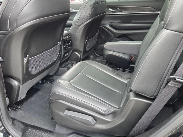 Used 2024 Black Jeep Limited image 12