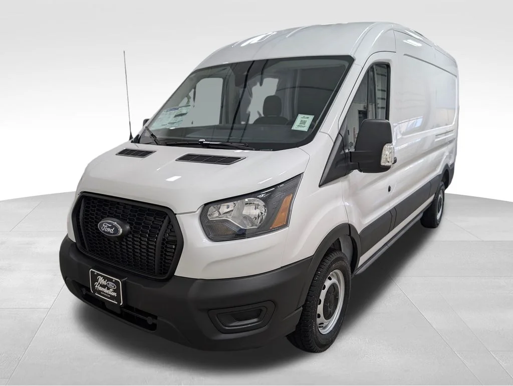 New 2025 Oxford White Ford Cargo Van image 5