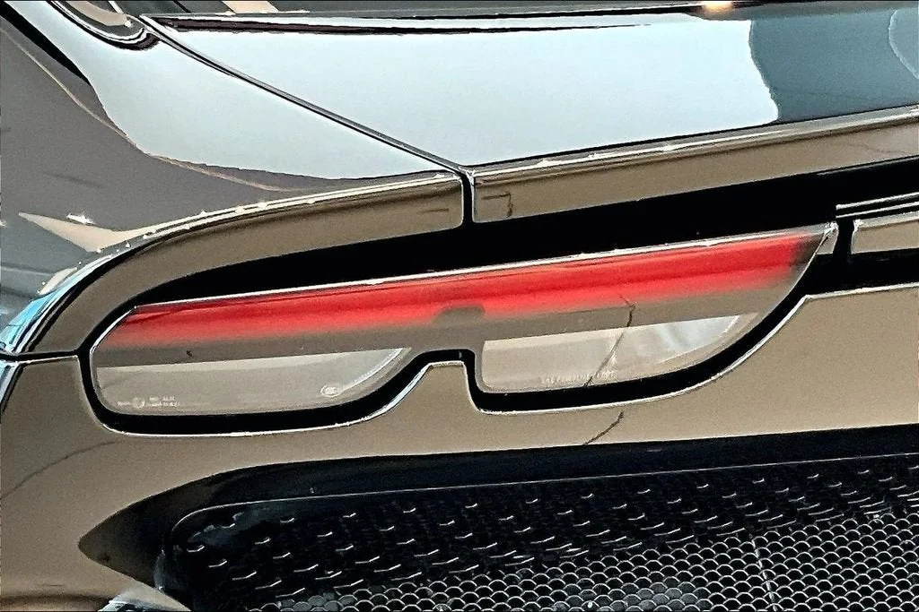 Used 2022 Nero Ferrari  image 20