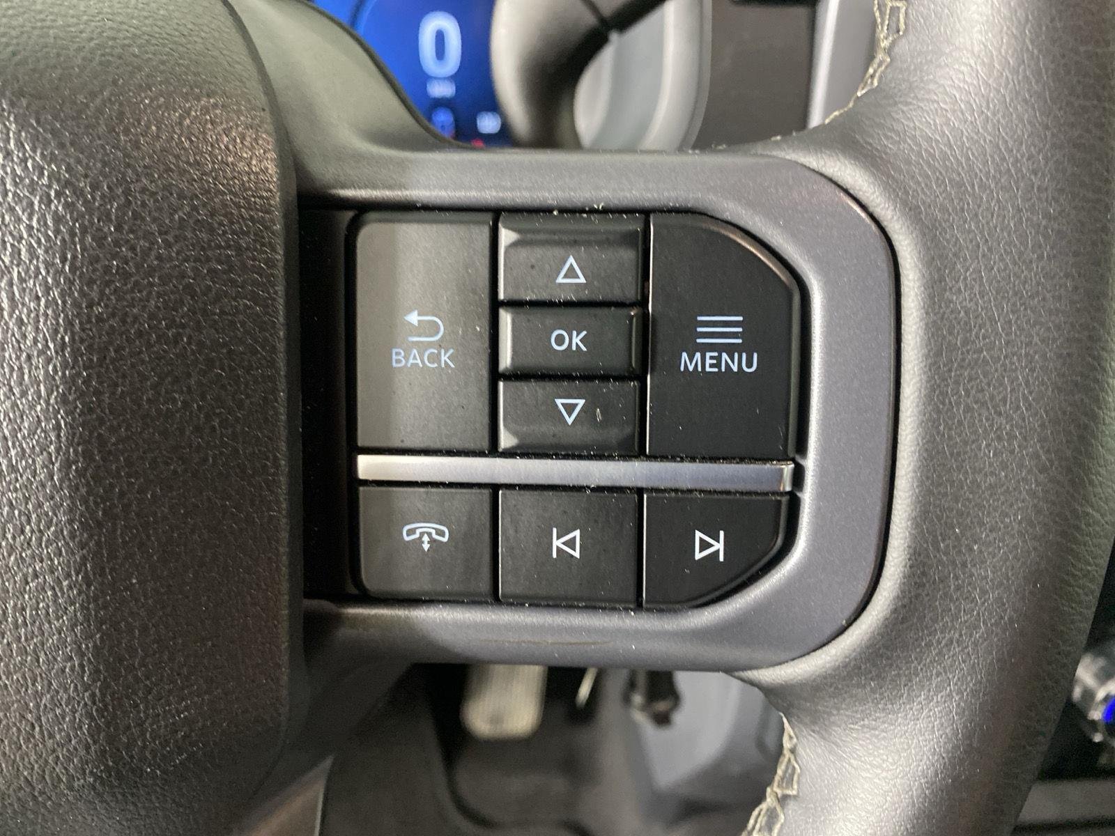 Used 2025 Atlas Blue Ford XLT image 16