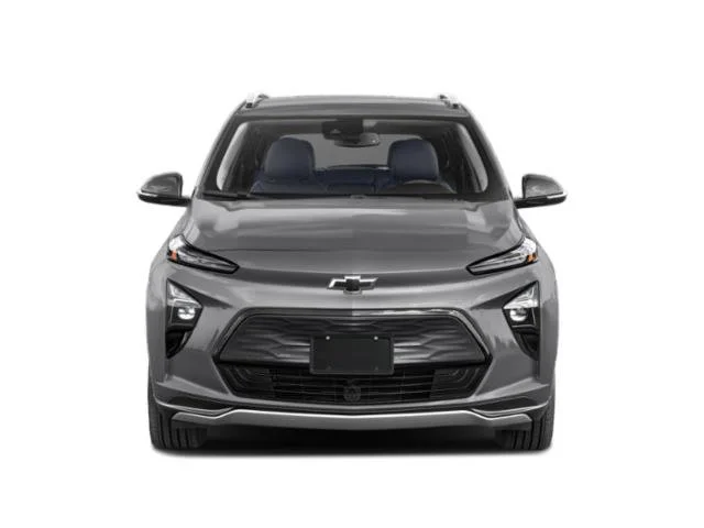 Used 2023 Summit White Chevrolet LT image 7