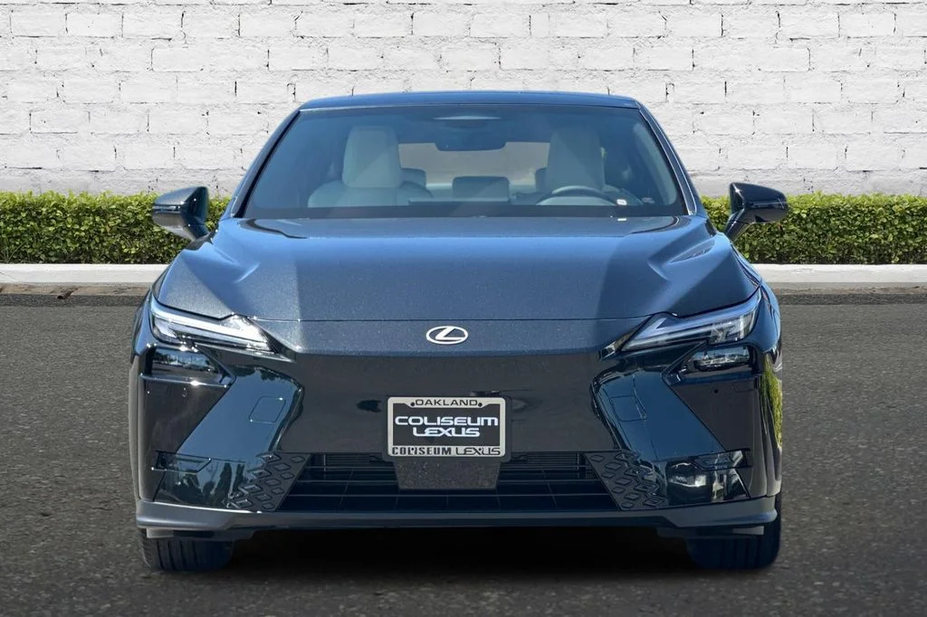 New 2026 Caviar Lexus ES 350e PREMIUM image 9