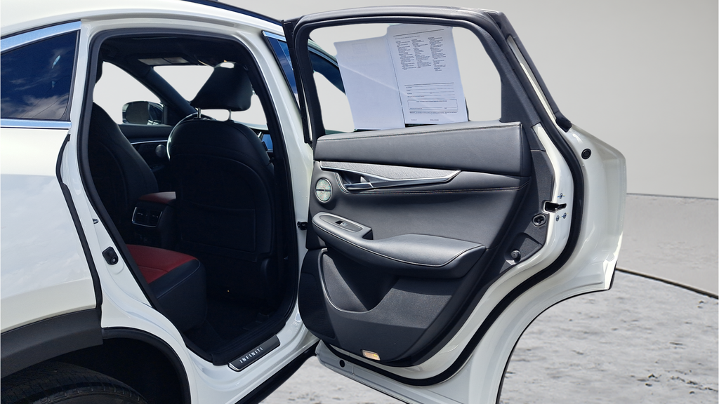 Used 2022 White INFINITI SENSORY image 30