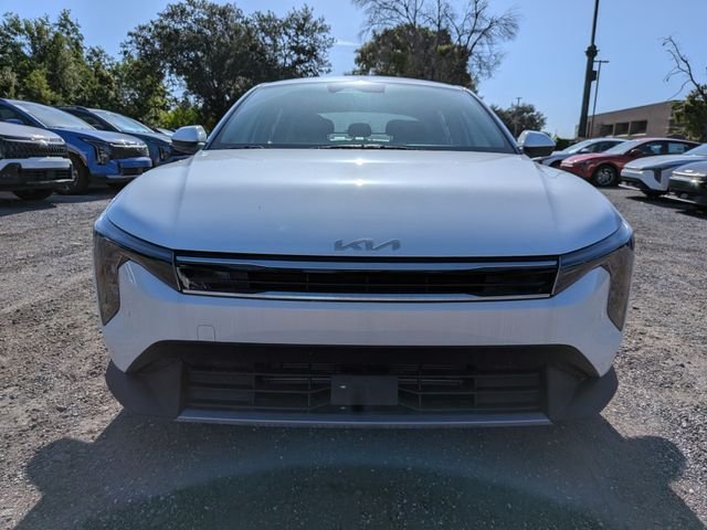 New 2026 Snow White Pearl Kia EX image 7