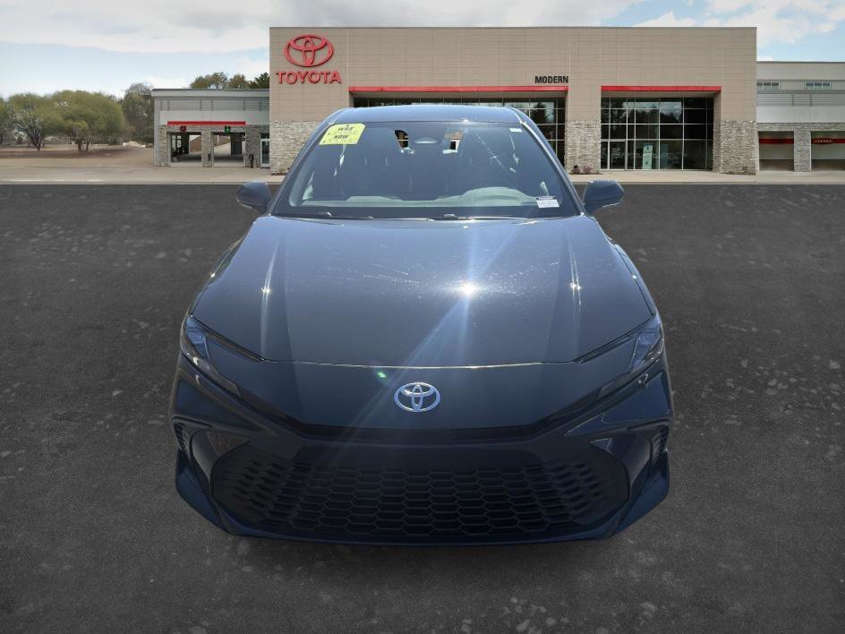 Certified Used 2025 Underground Toyota SE image 2