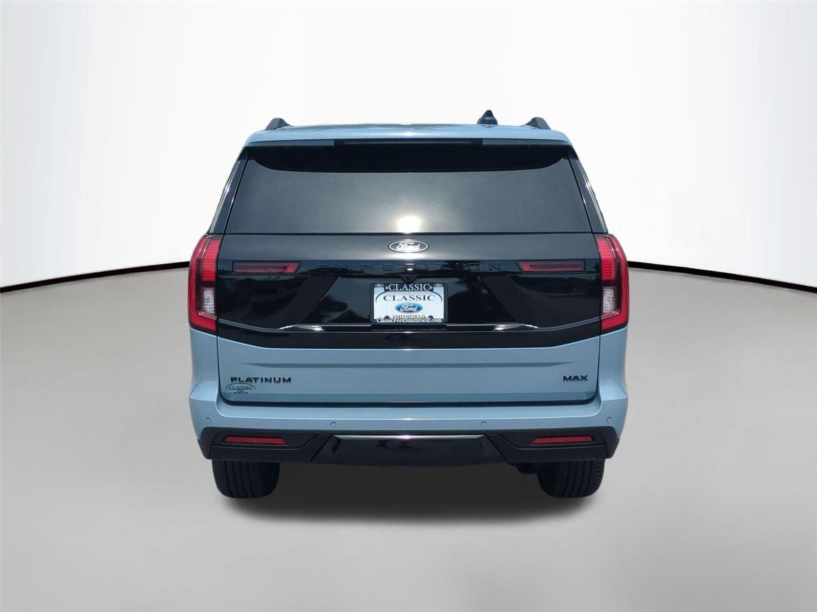 New 2026 Glacier Gray Metallic Tri-Coat Ford MAX Platinum® image 4