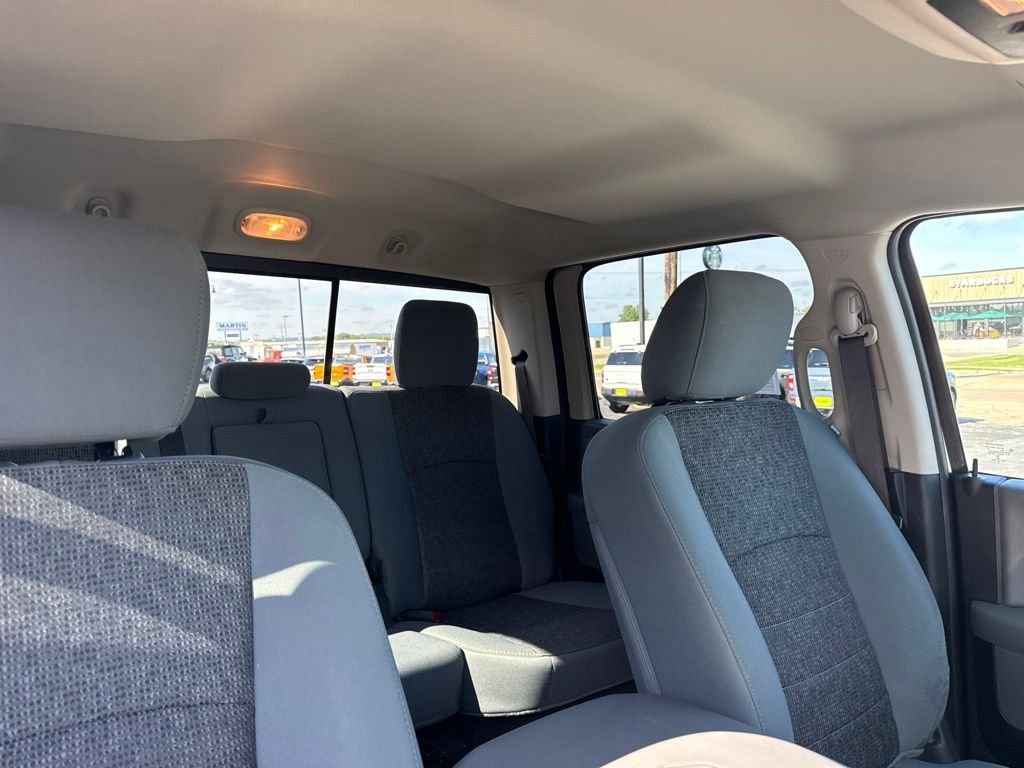Used 2019 White Ram Big Horn image 31