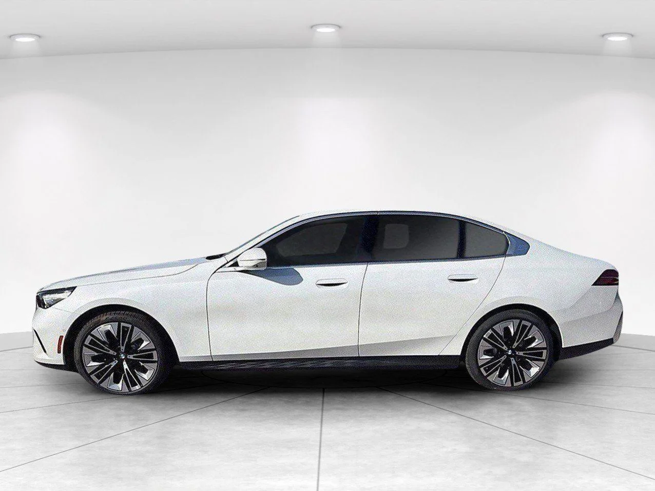 2026 BMW 5 Series 530i - Photo 7