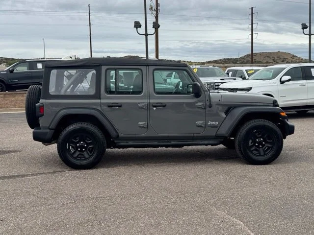 Used 2020 Gray Jeep Sport 4x4 image 6