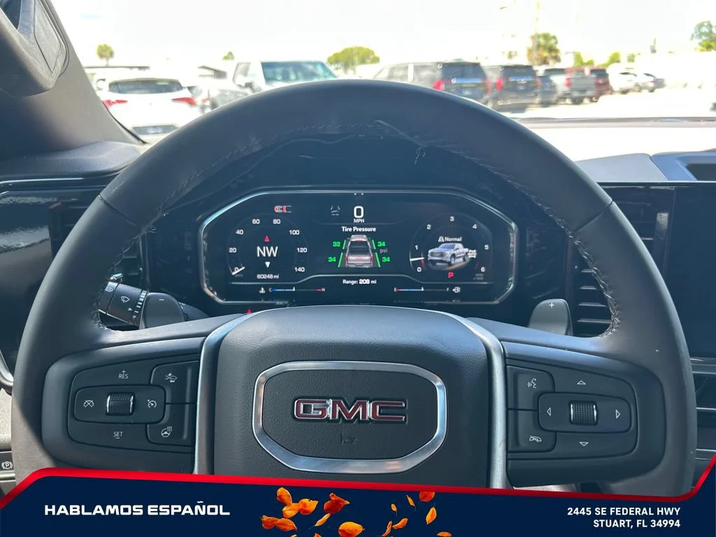 Used 2024 White Frost Tricoat GMC SLT image 23