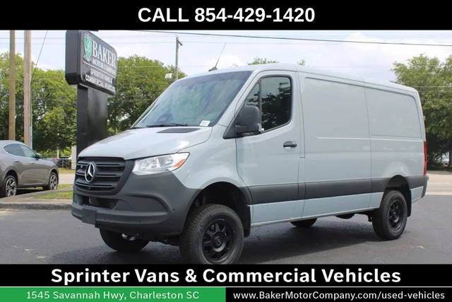 2026 Mercedes-Benz Sprinter 2500 Cargo 144 WB