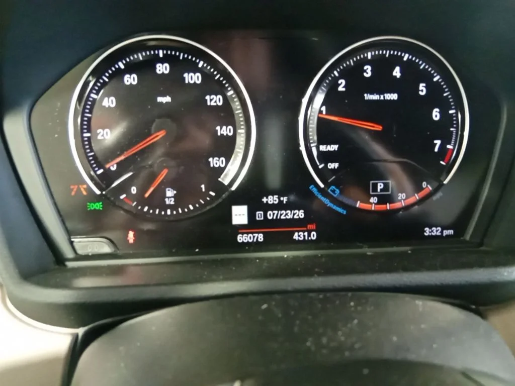 Used 2019 Blue Metallic BMW xDrive28i image 11