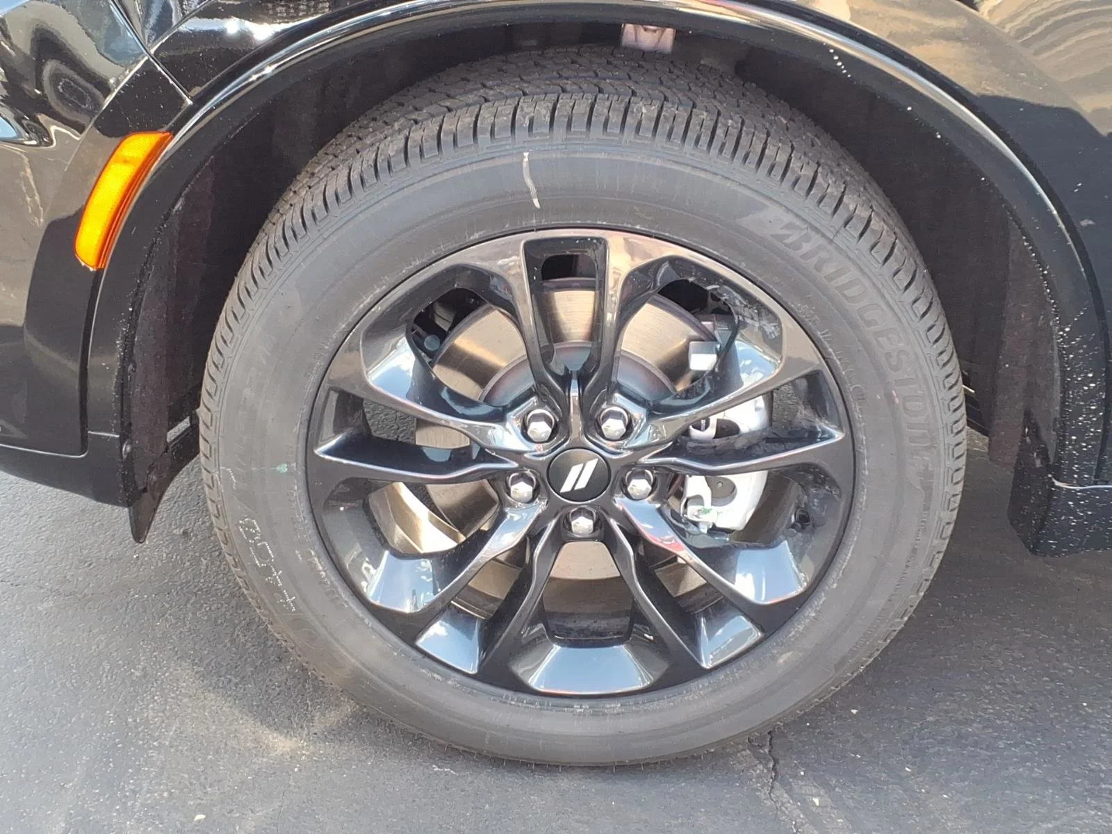 New 2026 Diamond Black Clear-Coat Exterior Paint Dodge GT image 22