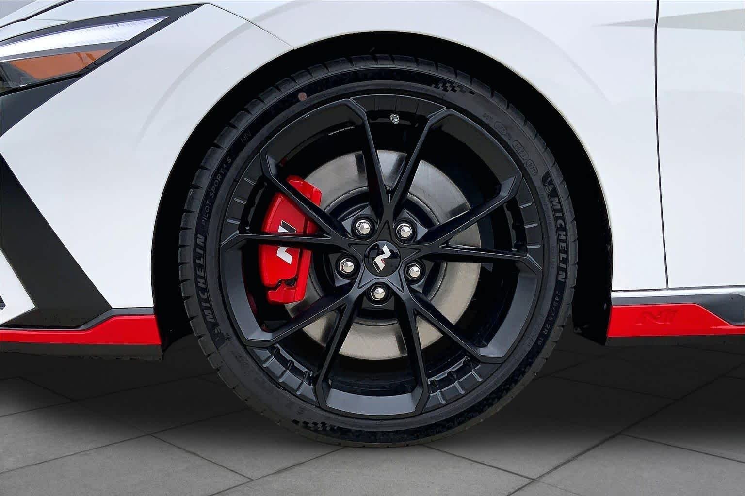 New 2026 Atlas White Hyundai  image 11