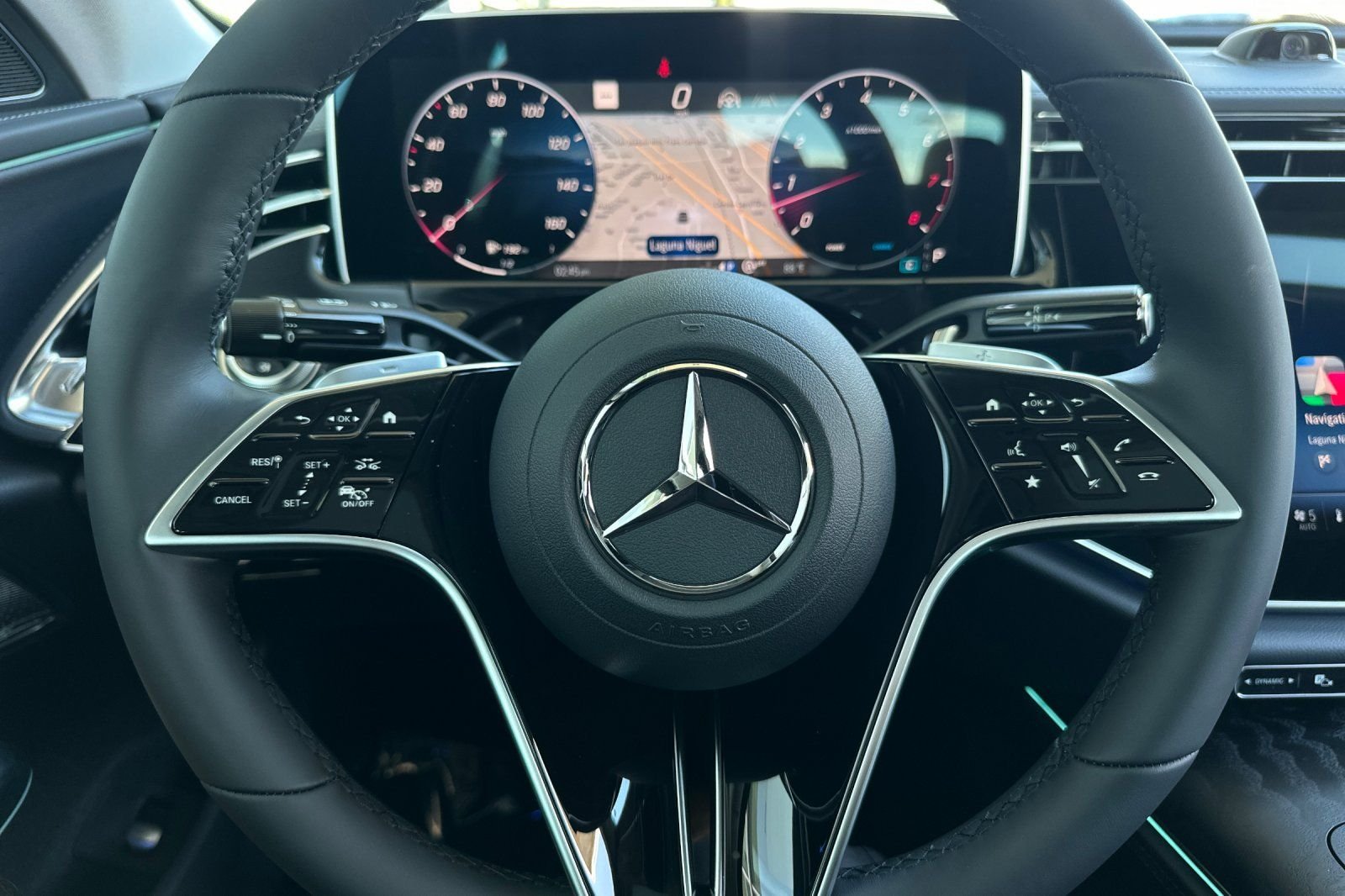 2026 Mercedes-Benz E-Class E350 - Photo 21