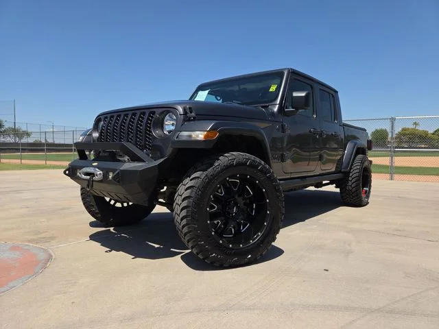 Used 2022 Gray Jeep Sport image 35