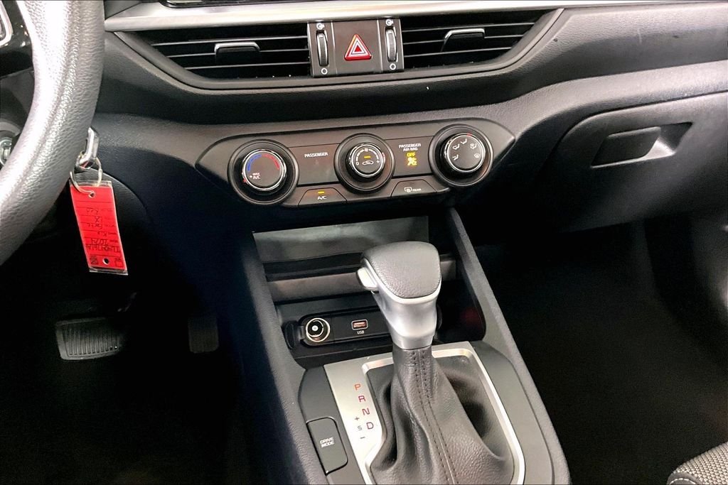 2024 Kia Forte LXS - Photo 8