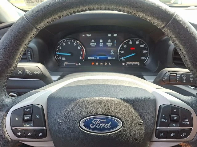 2023 Ford Explorer XLT - Photo 18