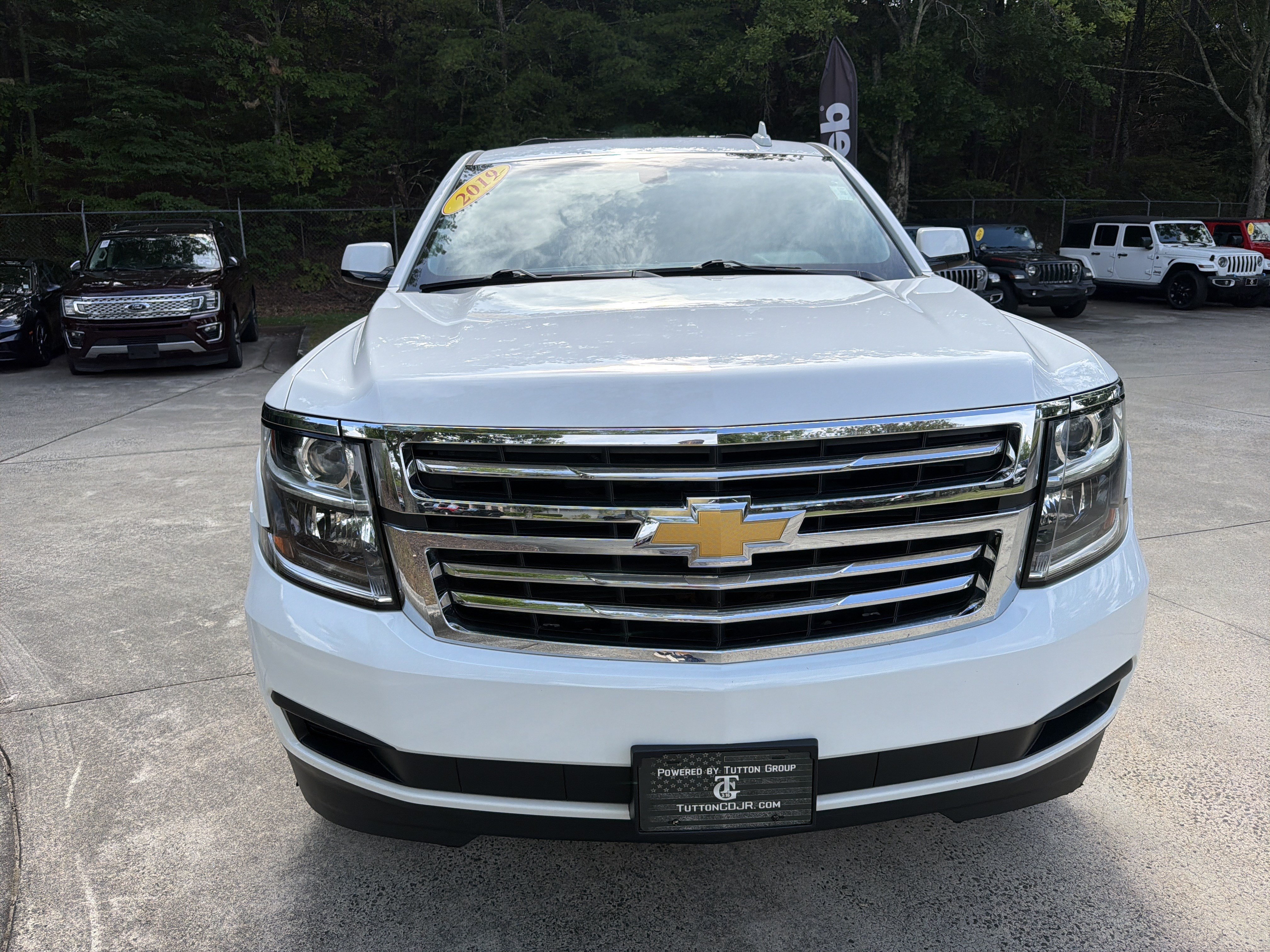 Used 2019 Summit White Chevrolet LS image 3