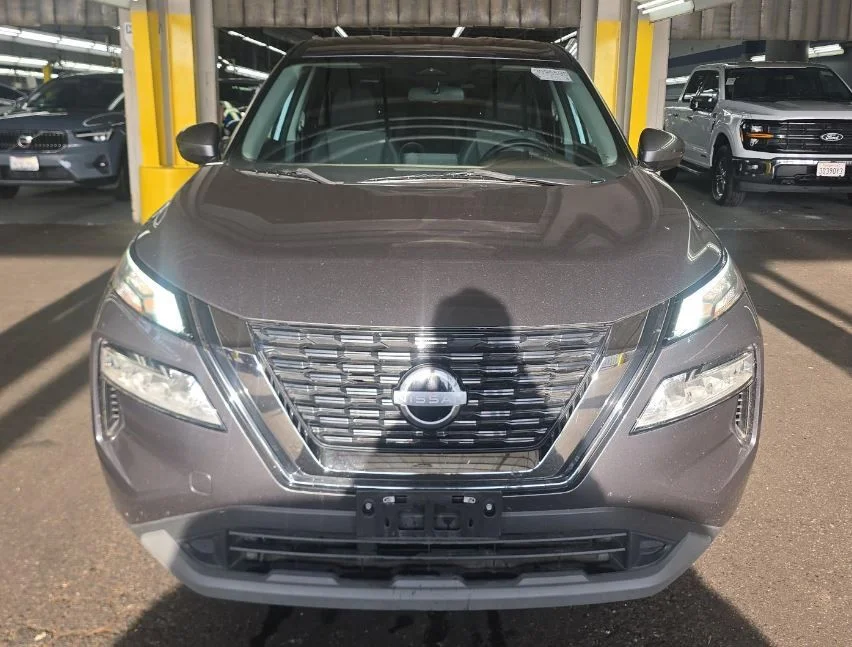 Used 2022 Nissan Rogue SV with VIN 5N1BT3BB1NC692786 for sale in Kansas City