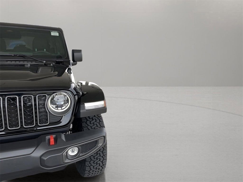 2025 Jeep Wrangler 4-Door Rubicon - Photo 4