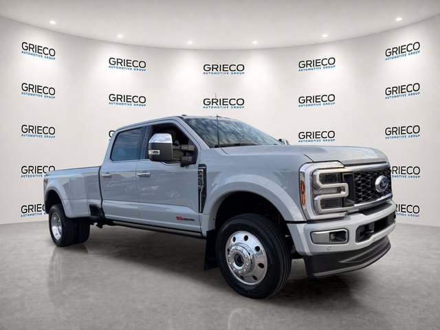 2026 Ford F-450SD Platinum