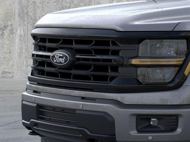 New 2026 Carbonized Gray Metallic Ford XLT image 32