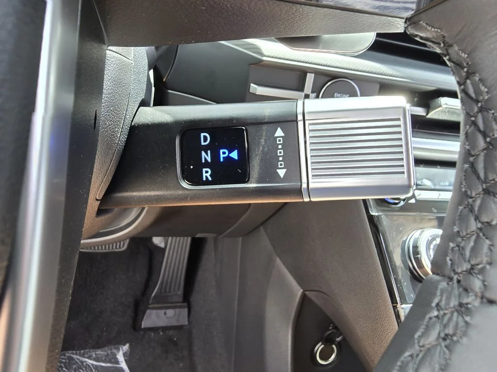 New 2026 Silver Hyundai SE image 16
