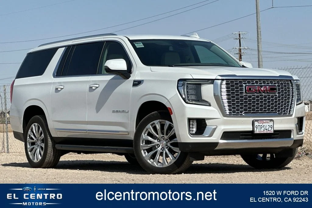 2024 GMC Yukon Denali AWD's photo