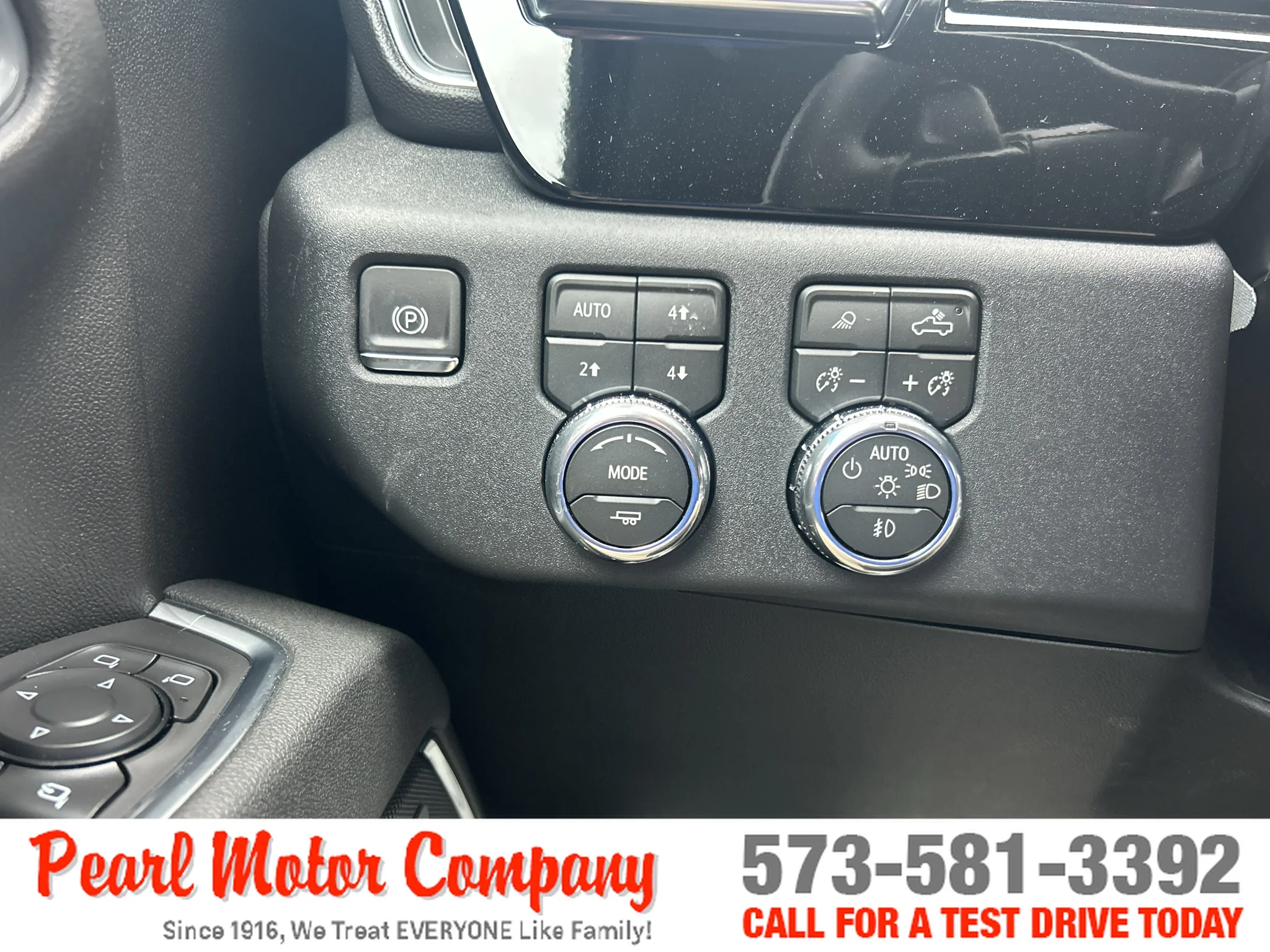 2026 GMC Sierra 1500 SLT - Photo 15
