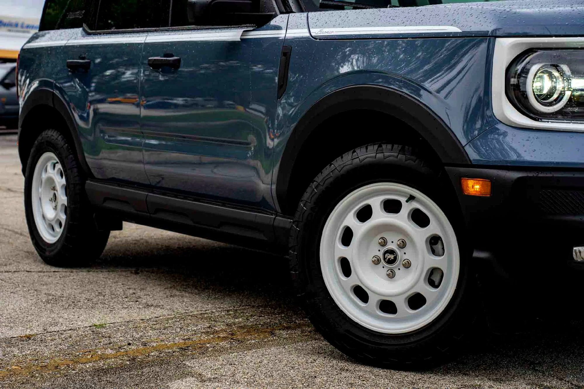 New 2026 Azure Gray Metallic Tri-Coat Ford Heritage image 2