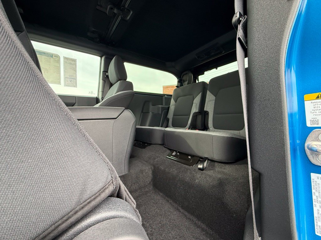 Used 2025 Blue Ford Base image 18