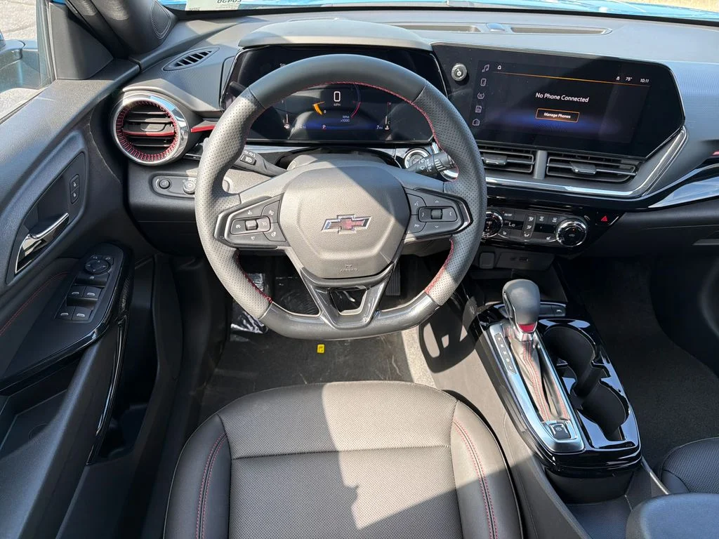 2026 Chevrolet Trax RS - Photo 14