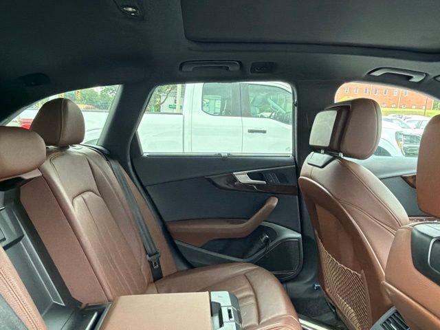 Used 2019 Glacier White Metallic Audi 2.0T Premium image 18