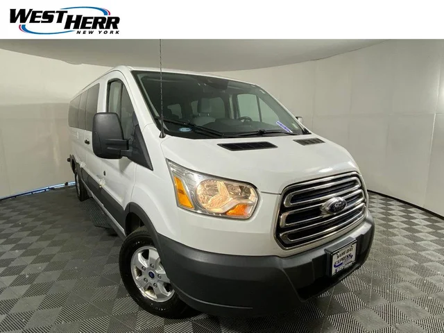 2017 Ford Transit-350 XLT