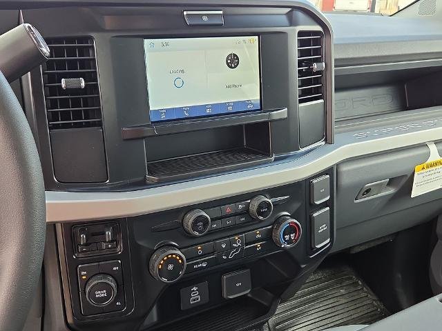 New 2026 Oxford White Ford F-350® XL image 51