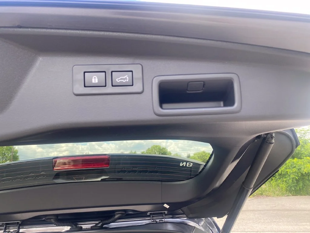 2026 Subaru Outback Limited - Photo 16