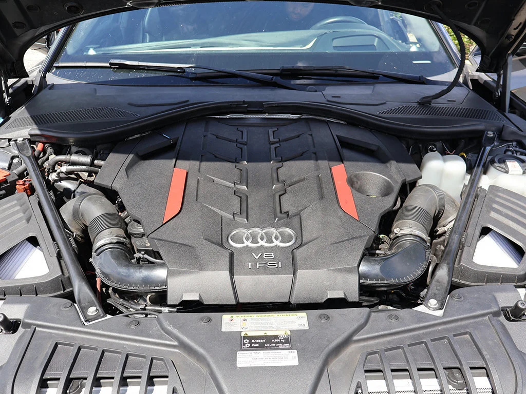 Used 2020 Gray Audi 4.0T image 25