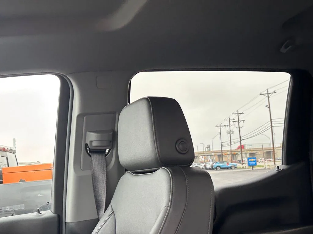 Used 2025 White Chevrolet WT image 15