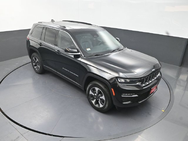 Used 2024 Black Jeep 4xe image 23