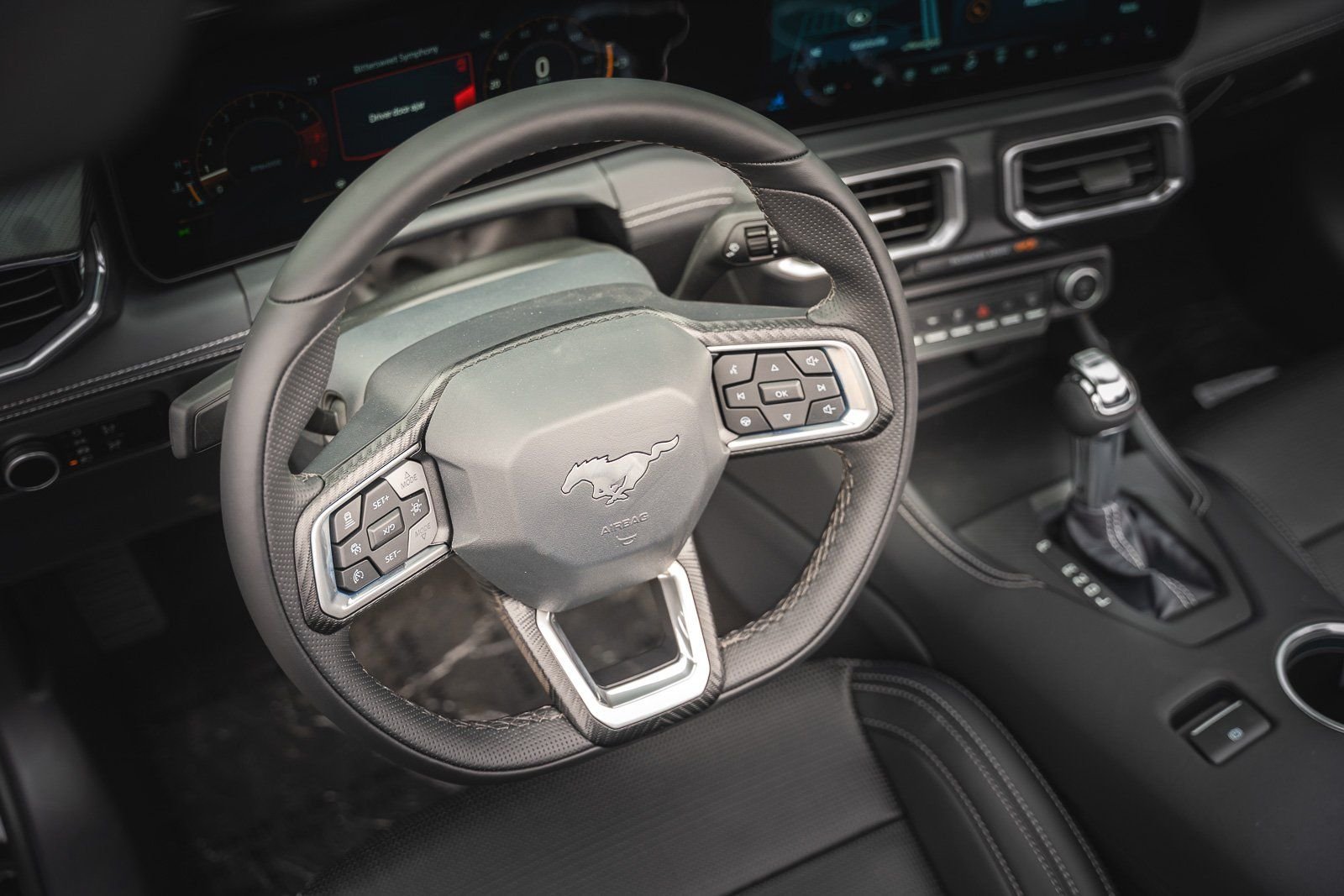 2025 Ford Mustang EcoBoost Premium Convertible - Photo 25