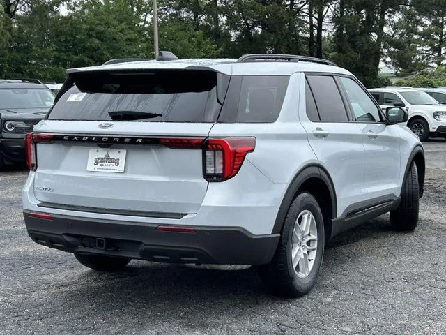 New 2026 White Ford Active image 3
