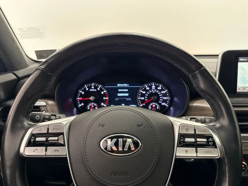 Used 2021 Black Kia SX image 27