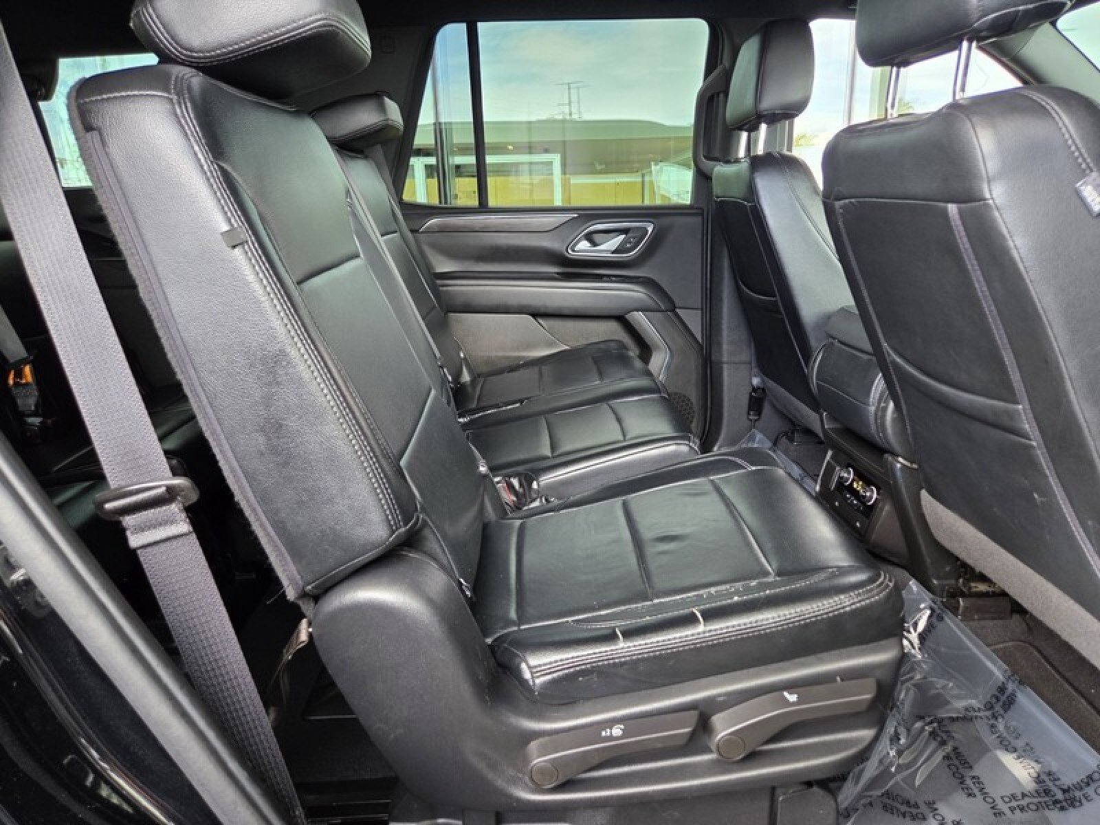 Used 2022 Black Chevrolet LS image 19