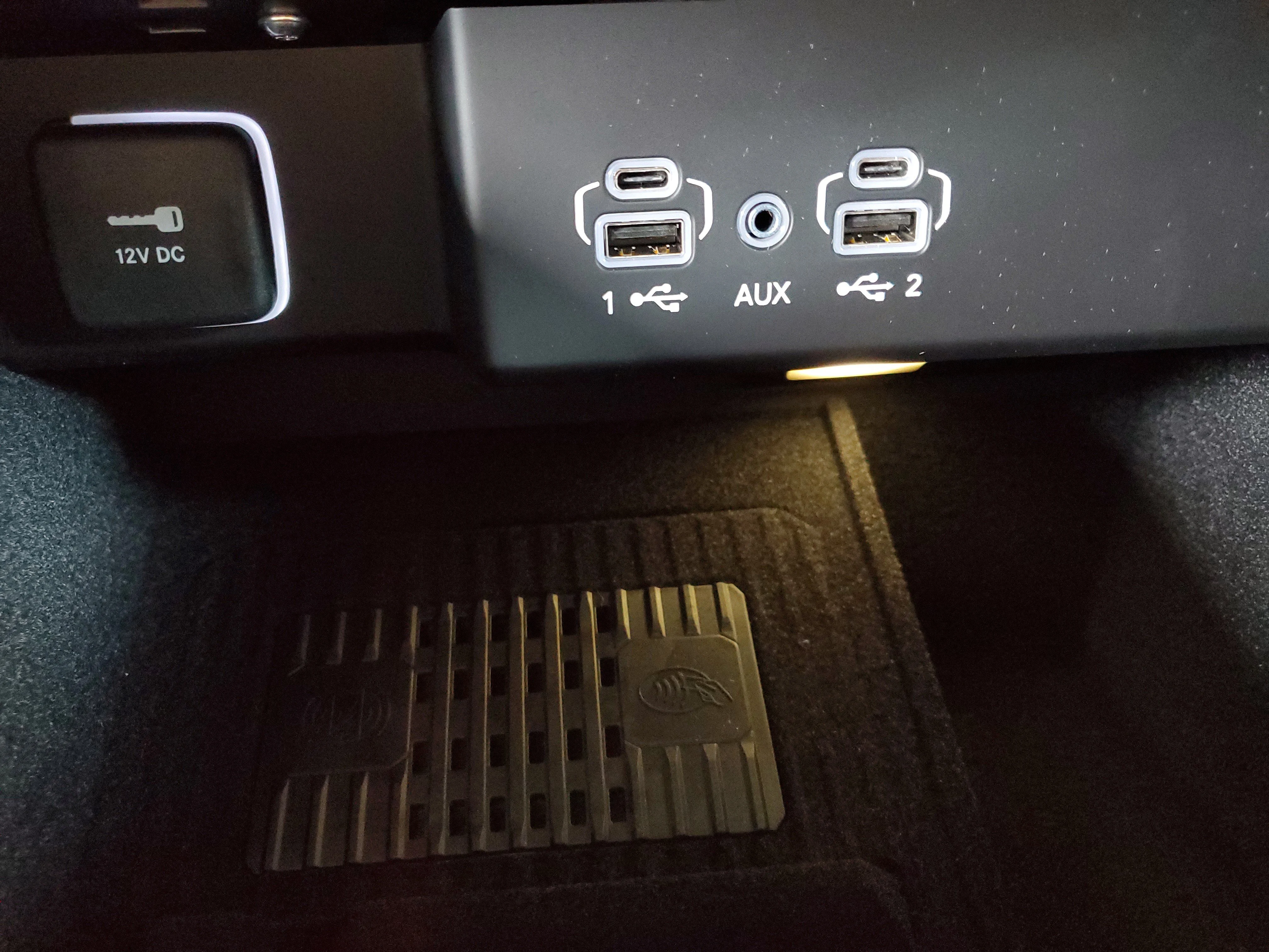 New 2026 High Gloss Black Exterior Paint Jeep Limited Reserve image 28