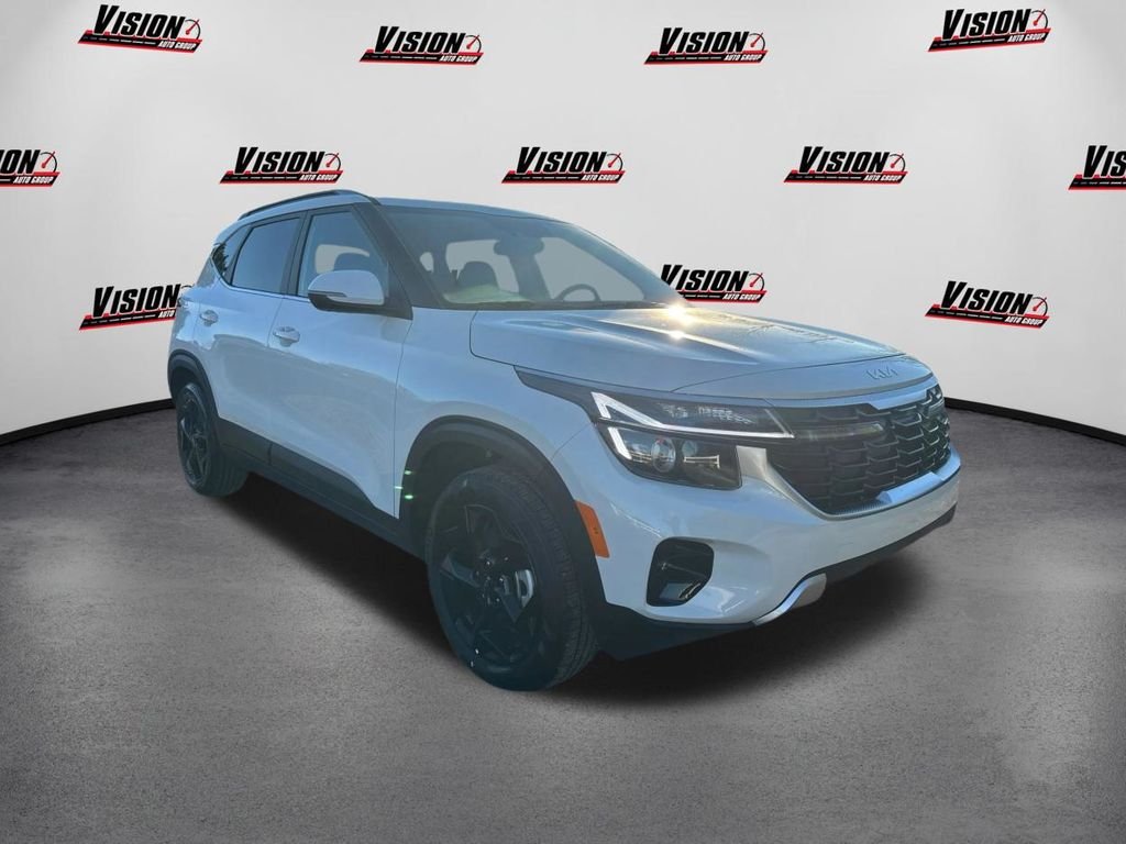 2026 Kia Seltos EX - Photo 3